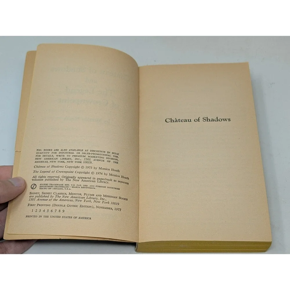 Chateau Of Shadows & Legend Of Crownpoint Heath Signet‎ Double Print Gothic Book